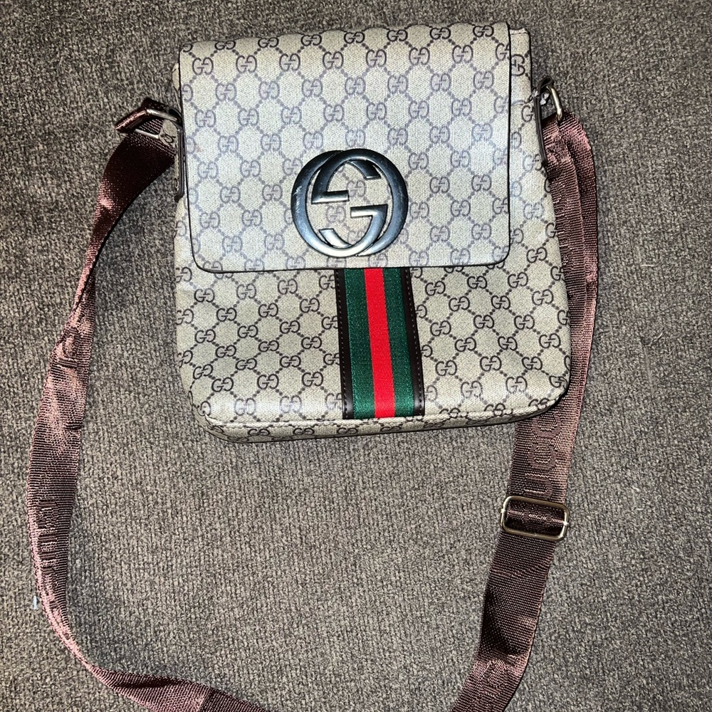 Gucci crossbody